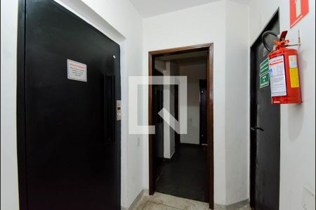 Apartamento à venda com 83m², 2 quartos e 1 vaga Apartamento à venda com 83m², 2 quartos e 1 vagaHall de Entrada