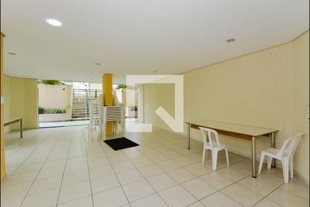 Apartamento à venda com 83m², 2 quartos e 1 vaga Apartamento à venda com 83m², 2 quartos e 1 vagaÁrea comum - Salão de festas