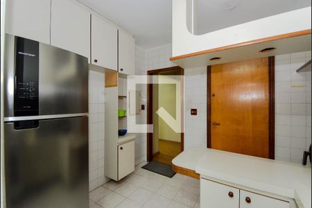 Apartamento à venda com 83m², 2 quartos e 1 vaga Apartamento à venda com 83m², 2 quartos e 1 vagaCozinha