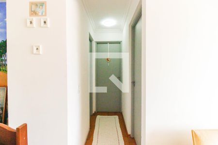 Corredor de apartamento à venda com 2 quartos, 60m² em Chácara Califórnia, São Paulo