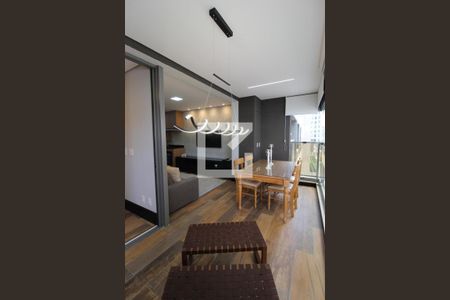 Varanda de apartamento para alugar com 2 quartos, 75m² em Vila Nova Conceição, São Paulo