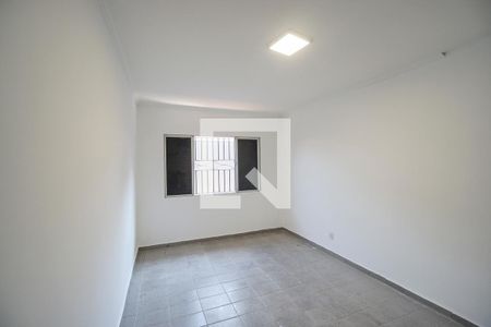 Quarto 02 de casa para alugar com 3 quartos, 400m² em Penha de França, São Paulo