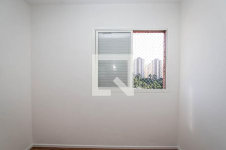 Quarto 2 de apartamento para alugar com 2 quartos, 65m² em Chácara Agrindus, Taboão da Serra