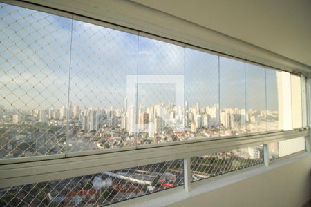 Varanda da sala de apartamento para alugar com 2 quartos, 74m² em Vila Bertioga, São Paulo