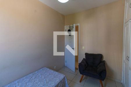 Quarto 1 de apartamento para alugar com 2 quartos, 52m² em Santa Rosa, Niterói