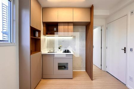 Cozinha de kitnet/studio para alugar com 1 quarto, 25m² em Barra Funda, São Paulo