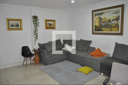 Sala de casa à venda com 3 quartos, 95m² em Sampaio, Rio de Janeiro