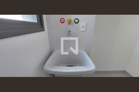 Apartamento à venda com 133m², 3 quartos e 3 vagas Apartamento à venda com 133m², 3 quartos e 3 vagasLavanderia