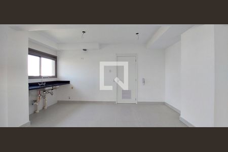 Apartamento à venda com 133m², 3 quartos e 3 vagas Apartamento à venda com 133m², 3 quartos e 3 vagasCozinha