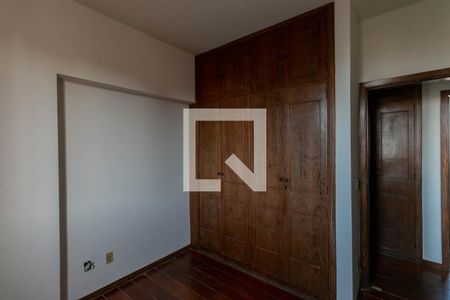 Quarto 1 de apartamento para alugar com 3 quartos, 100m² em Santo Agostinho, Belo Horizonte