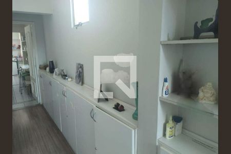 Apartamento à venda com 2 quartos, 57m² em Cambuí, Campinas