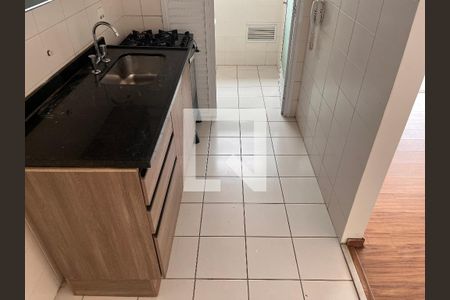 Cozinha de apartamento para alugar com 2 quartos, 62m² em Pompeia, São Paulo