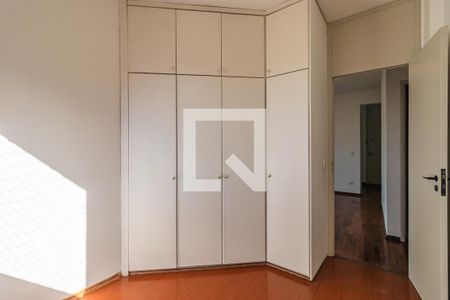 Quarto 2 de apartamento à venda com 3 quartos, 75m² em Alphaville, Barueri