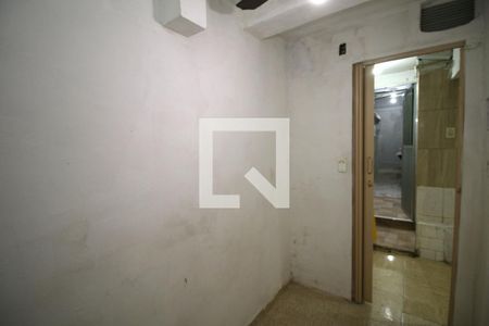 Quarto 2 de casa para alugar com 2 quartos, 50m² em Penha, Rio de Janeiro
