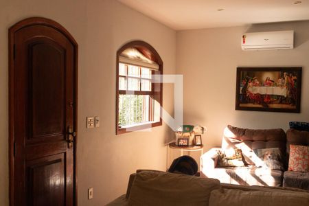 Sala de casa para alugar com 3 quartos, 329m² em Grajaú, Rio de Janeiro