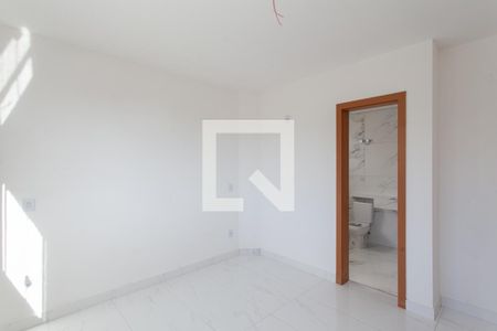 Suíte de casa à venda com 3 quartos, 109m² em Rio Branco, Belo Horizonte