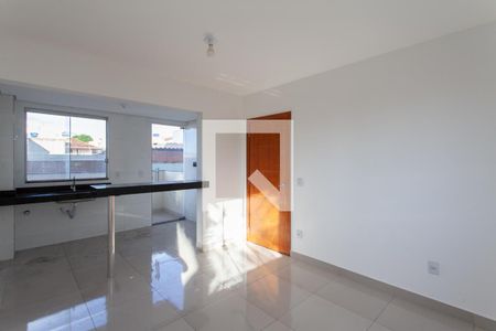 Sala de apartamento para alugar com 2 quartos, 68m² em Maria Helena, Belo Horizonte