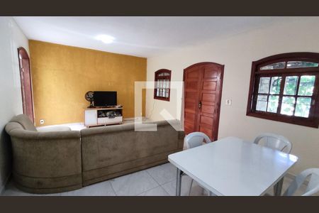 Sala de casa para alugar com 3 quartos, 177m² em Nucleo Residencial Satelite, Várzea Paulista