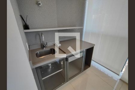 Varanda de apartamento para alugar com 2 quartos, 66m² em Vila Cordeiro, São Paulo