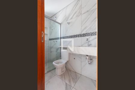 Banheiro da Suíte de casa à venda com 3 quartos, 105m² em Sinimbu, Belo Horizonte