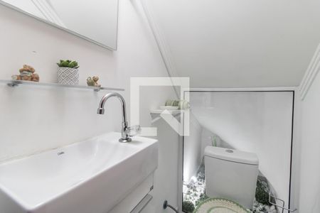 Banheiro de casa de condomínio à venda com 2 quartos, 60m² em Vila Talarico, São Paulo