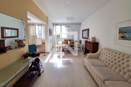 Sala de apartamento à venda com 3 quartos, 125m² em Icaraí, Niterói