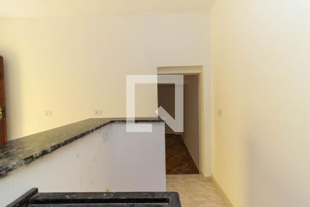 Sala e Cozinha de casa para alugar com 1 quarto, 40m² em Vila Carmosina, São Paulo
