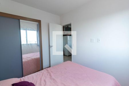 Quarto 1 de apartamento para alugar com 2 quartos, 33m² em Vila Pierina, São Paulo