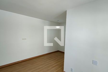 sala de apartamento para alugar com 2 quartos, 90m² em Taquara, Rio de Janeiro