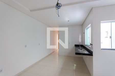 Sala e Cozinha de apartamento à venda com 2 quartos, 108m² em Vila Clarice, Santo André