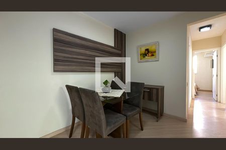 Sala de apartamento para alugar com 3 quartos, 75m² em Uberaba, Curitiba