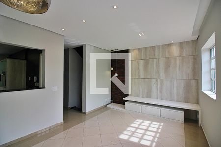 Sala  de casa de condomínio à venda com 3 quartos, 200m² em Jardim Valdibia, São Bernardo do Campo