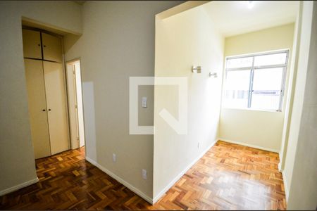 Sala de apartamento para alugar com 1 quarto, 60m² em Tijuca, Rio de Janeiro