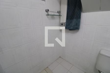 Banheiro de casa para alugar com 1 quarto, 40m² em Jurubatuba, São Paulo