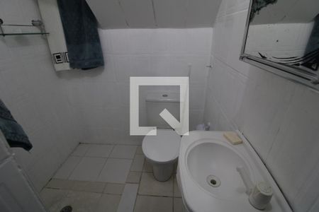 Banheiro de casa para alugar com 1 quarto, 40m² em Jurubatuba, São Paulo