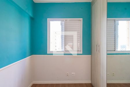 Quarto de apartamento à venda com 2 quartos, 72m² em Jardim Tupanci, Barueri