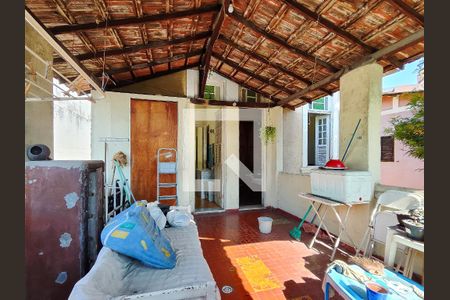 Casa à venda com 257m², 4 quartos e 4 vagas Casa à venda com 257m², 4 quartos e 4 vagasÁrea de Serviço