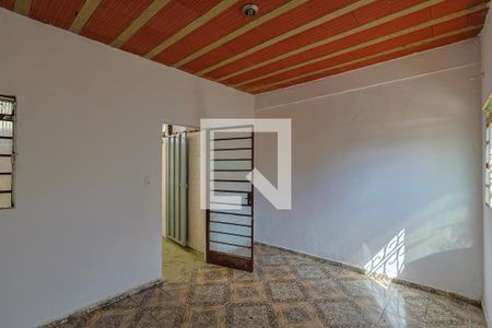 Sala de casa para alugar com 1 quarto, 50m² em Paraíso, Belo Horizonte