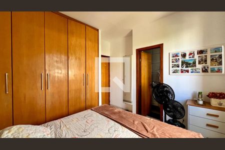 quarto de apartamento à venda com 2 quartos, 60m² em Estoril, Belo Horizonte