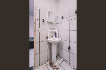 Banheiro de kitnet/studio para alugar com 1 quarto, 35m² em Nazaré, Salvador