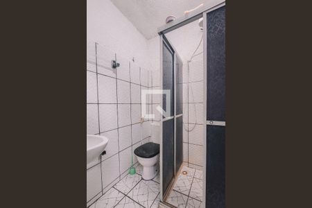 Banheiro de kitnet/studio para alugar com 1 quarto, 35m² em Nazaré, Salvador