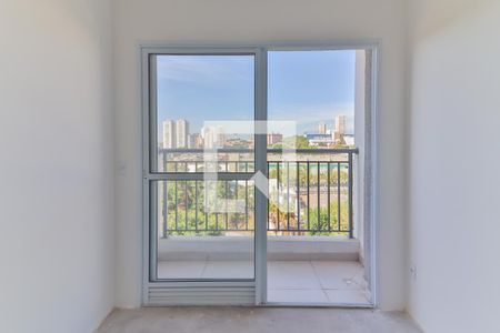 Sala / Cozinha de apartamento para alugar com 1 quarto, 27m² em Vila Butantã, São Paulo