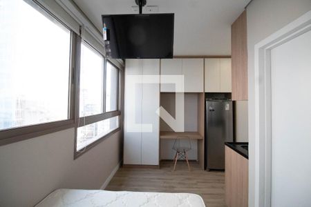 Suíte de apartamento para alugar com 1 quarto, 19m² em Pinheiros, São Paulo