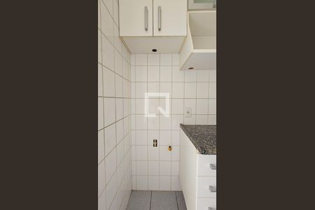 Cozinha de apartamento à venda com 2 quartos, 46m² em Jardim Sabará, São Paulo