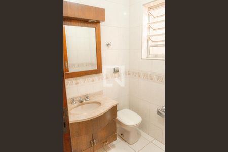 Banheiro de casa para alugar com 5 quartos, 259m² em Vila Polopoli, São Paulo