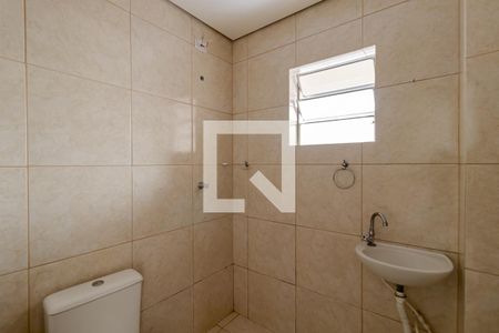 Banheiro de apartamento para alugar com 1 quarto, 32m² em Vila Santo Estefano, São Paulo