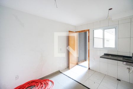 Sala e cozinha de apartamento para alugar com 1 quarto, 32m² em Penha de França, São Paulo