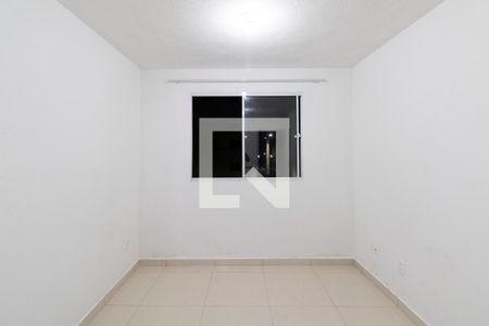 Sala de apartamento para alugar com 2 quartos, 40m² em Guaratiba, Rio de Janeiro