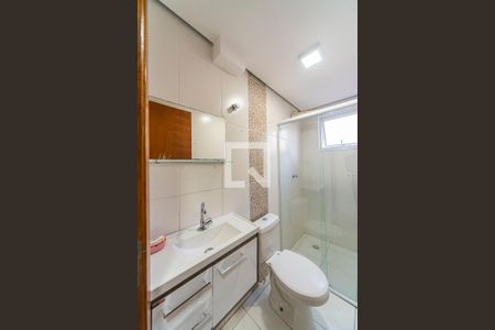 Banheiro  de apartamento à venda com 3 quartos, 120m² em Vila Humaita, Santo André