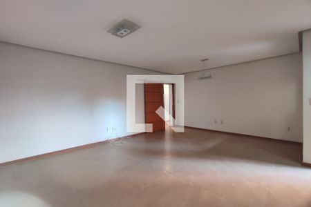Casa de condomínio para alugar com 150m², 3 quartos e 1 vagaSala